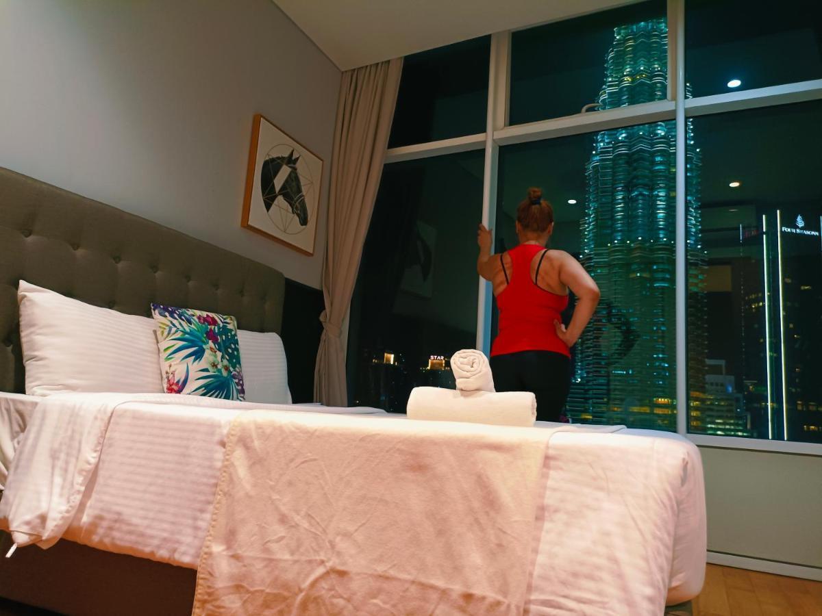 Sky Suite Klcc By Rt Group Kuala Lumpur Exteriör bild