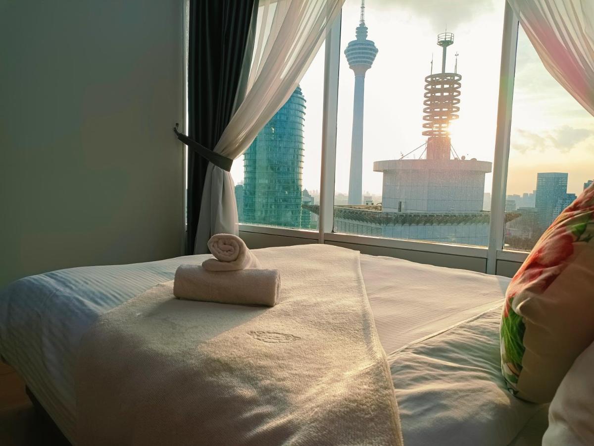 Sky Suite Klcc By Rt Group Kuala Lumpur Exteriör bild
