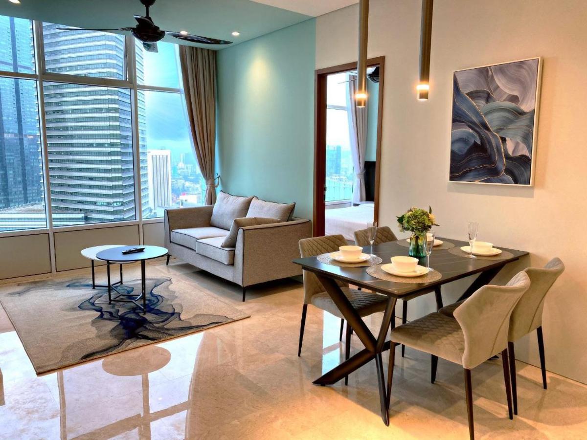 Sky Suite Klcc By Rt Group Kuala Lumpur Exteriör bild