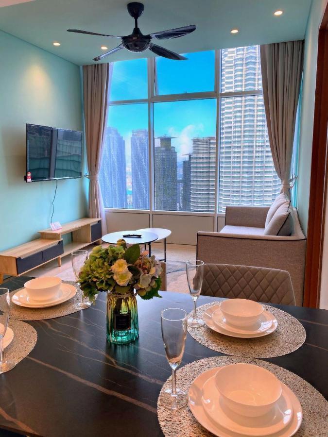 Sky Suite Klcc By Rt Group Kuala Lumpur Exteriör bild