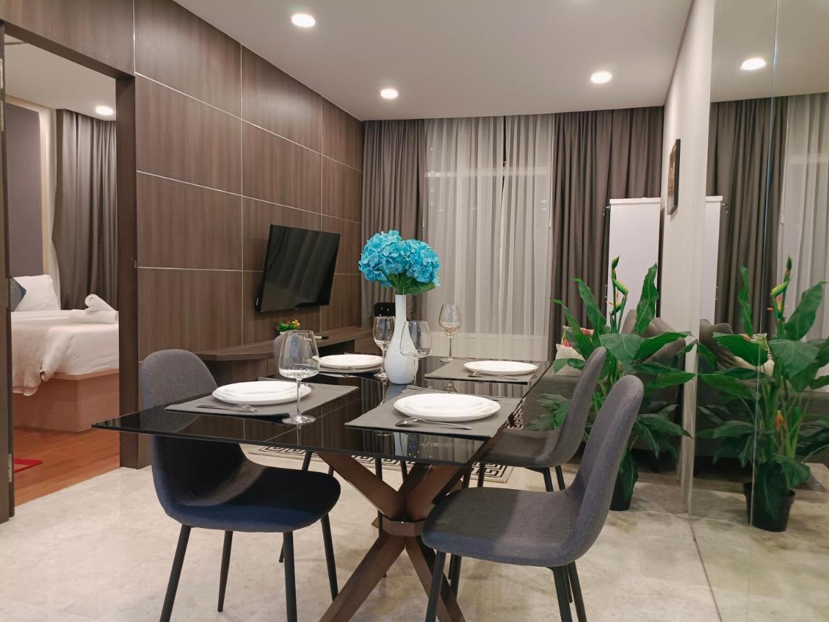 Sky Suite Klcc By Rt Group Kuala Lumpur Exteriör bild