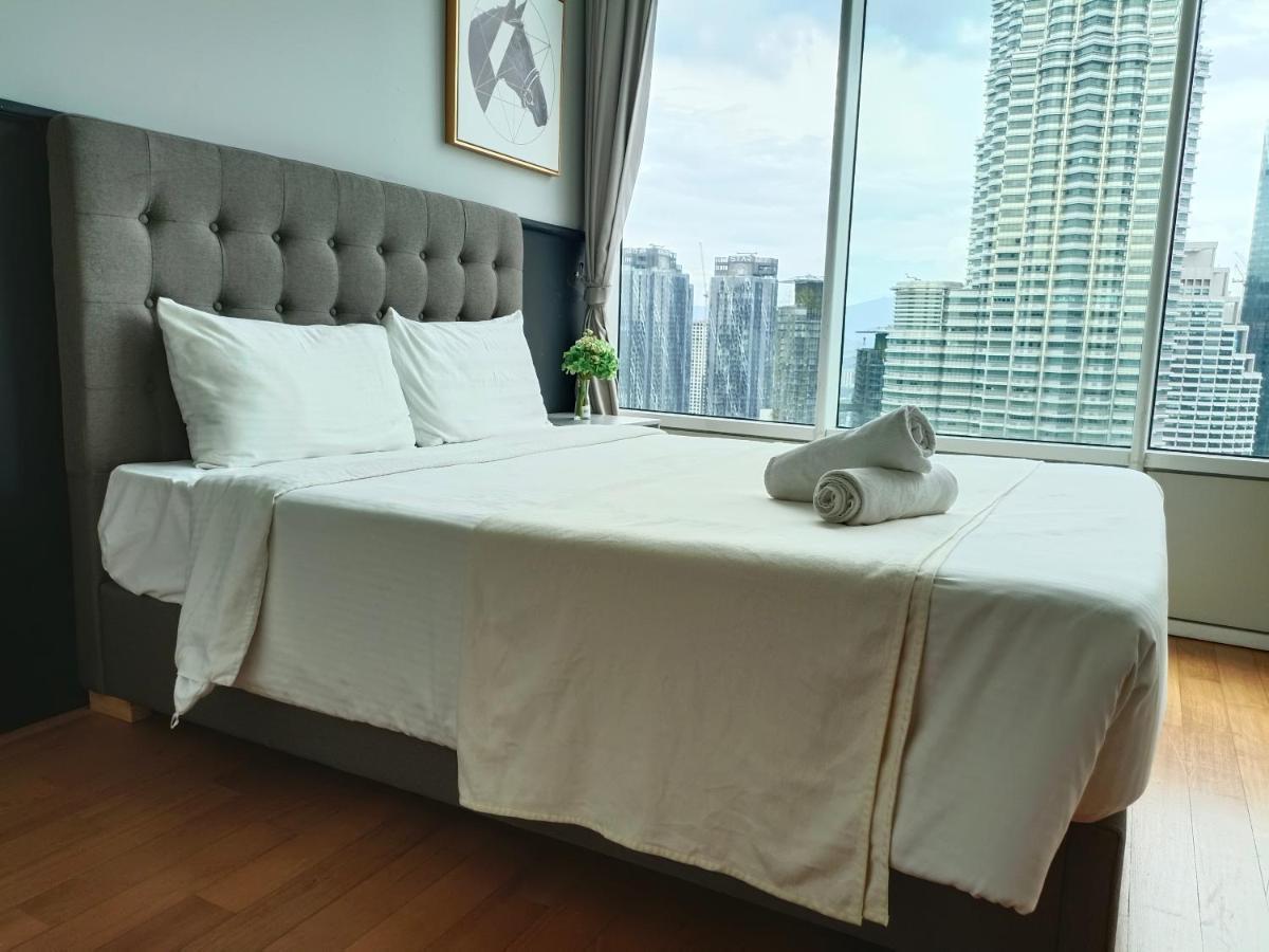 Sky Suite Klcc By Rt Group Kuala Lumpur Exteriör bild